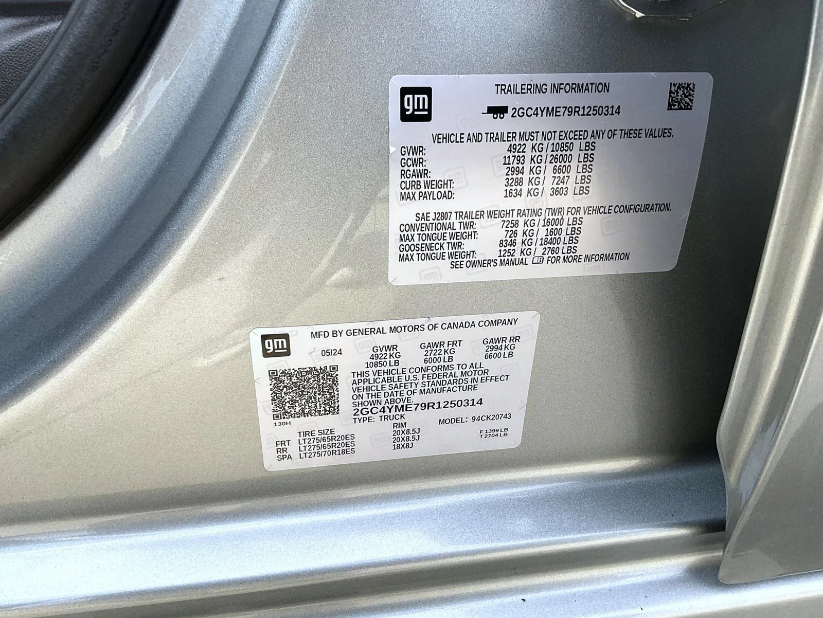 Used 2024 Gray Chevrolet Custom image 25