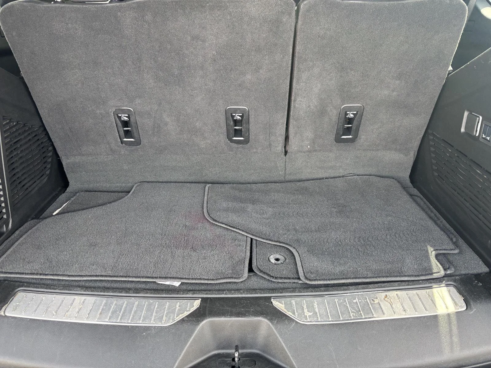 Used 2025 Black Chevrolet RST image 38