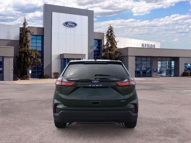 New 2024 Green Ford SE image 5