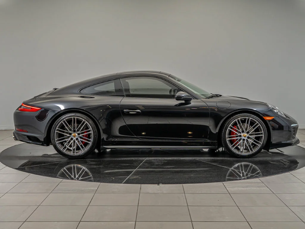 Used 2019 Jet Black Porsche Carrera 4S image 8
