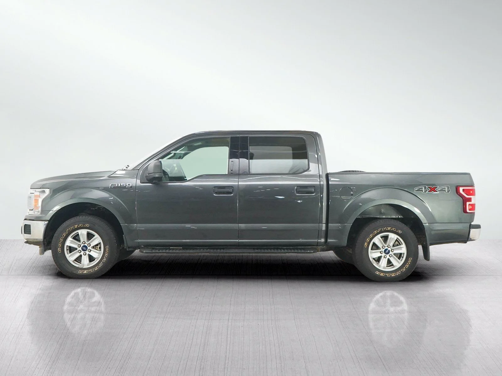 Used 2020 Ford F-150 XLT with VIN 1FTEW1EB6LFB58347 for sale in Burnsville, Minnesota