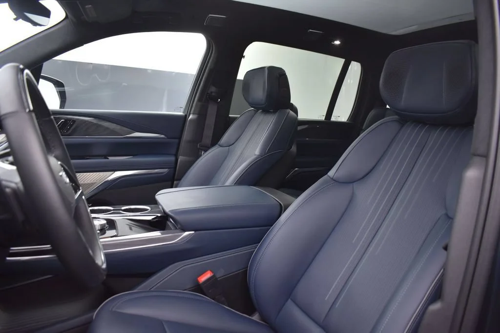 2026 Cadillac Escalade IQ Premium Sport - Photo 9