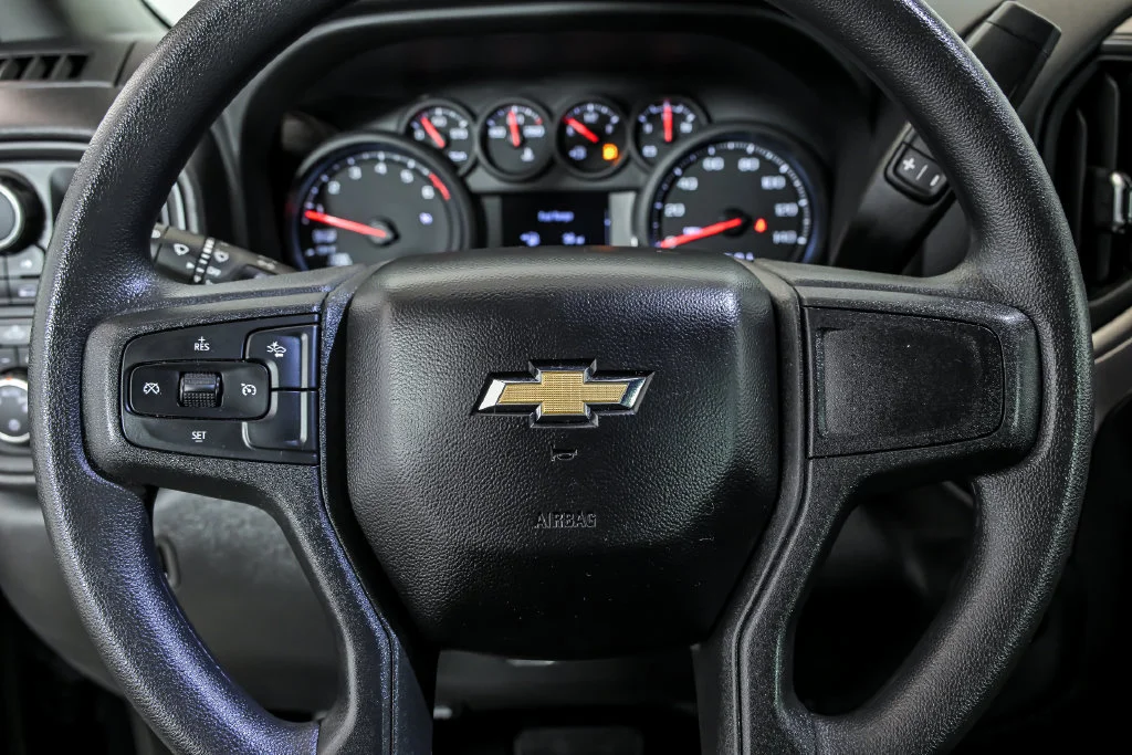 2025 Chevrolet Silverado 1500 Custom - Photo 16