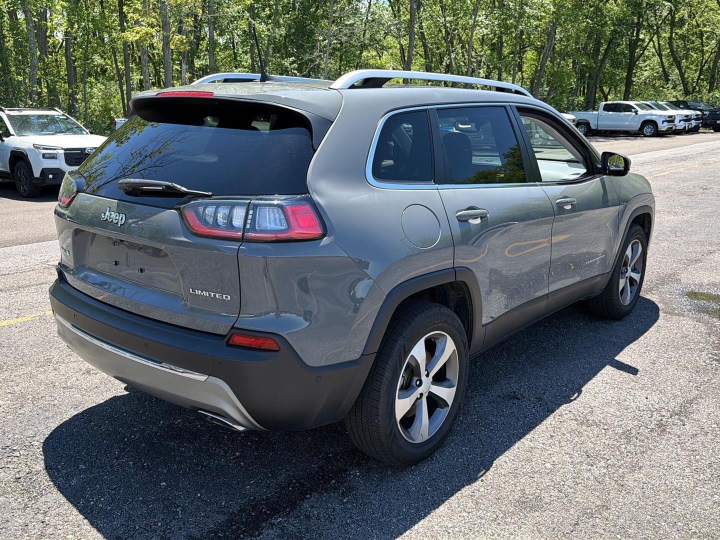 Used 2021 Sting-Gray Clearcoat Jeep Limited image 8
