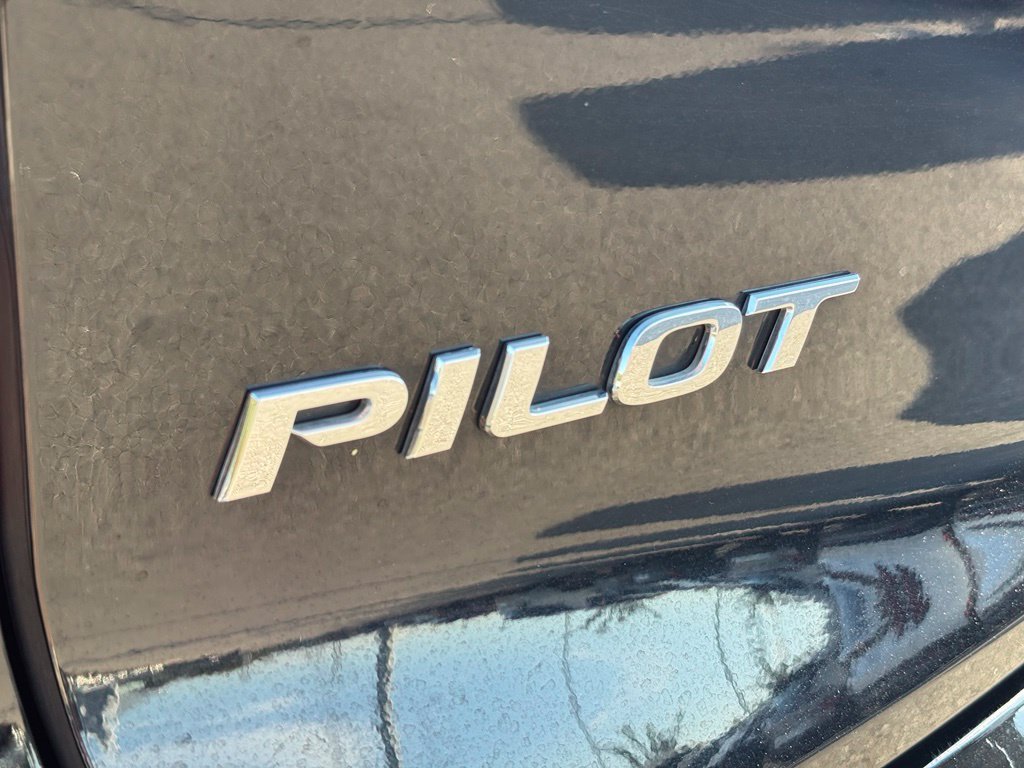 2021 Honda Pilot EX-L - Photo 13