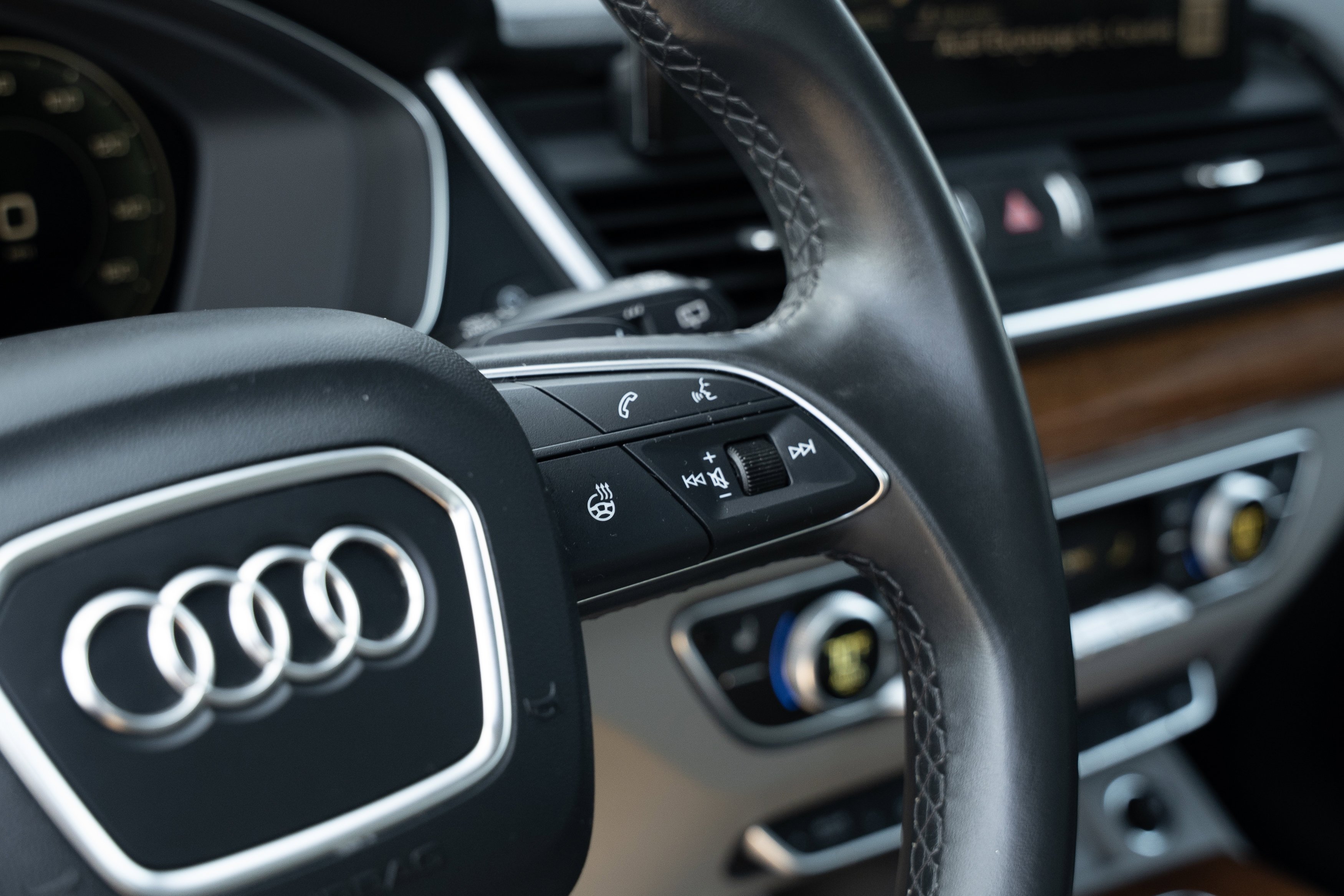 Certified Used 2023 Florett Silver Metallic Audi S line Premium Plus image 12
