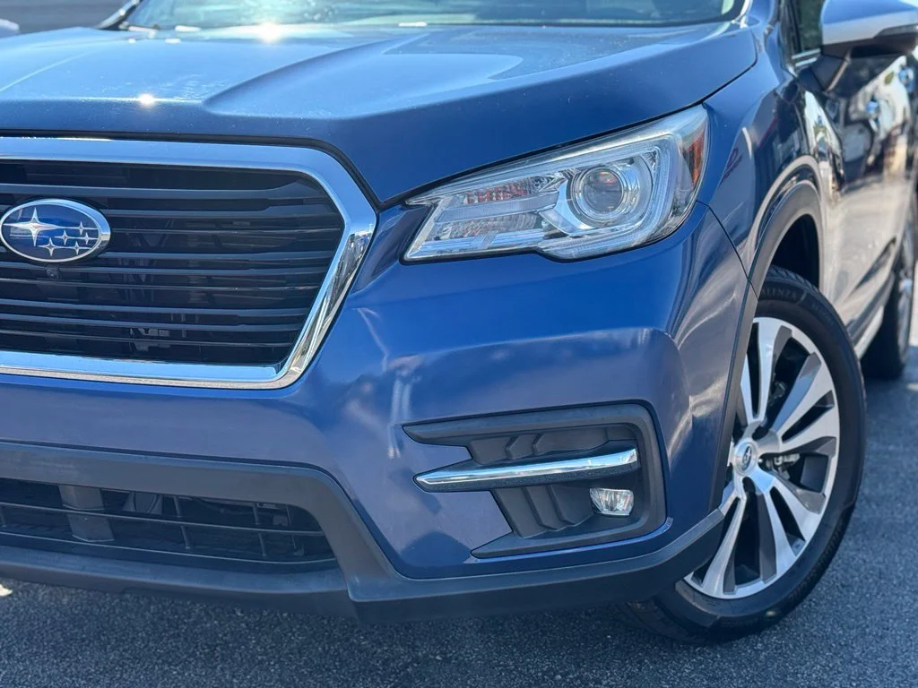 Used 2022 Blue Subaru Touring image 4