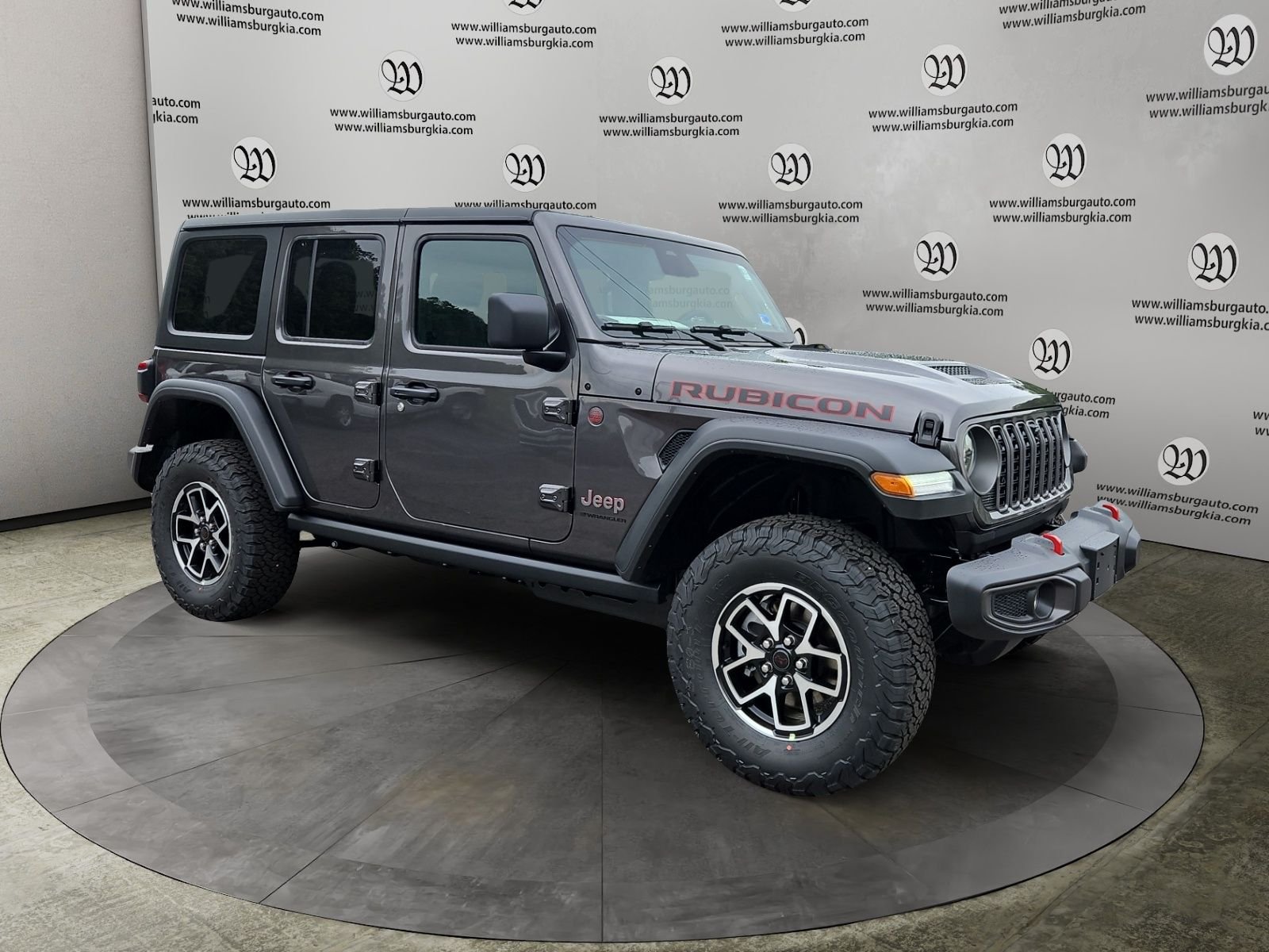 New 2026 Granite Crystal Metallic Clear-Coat Exterior Paint Jeep Rubicon image 7