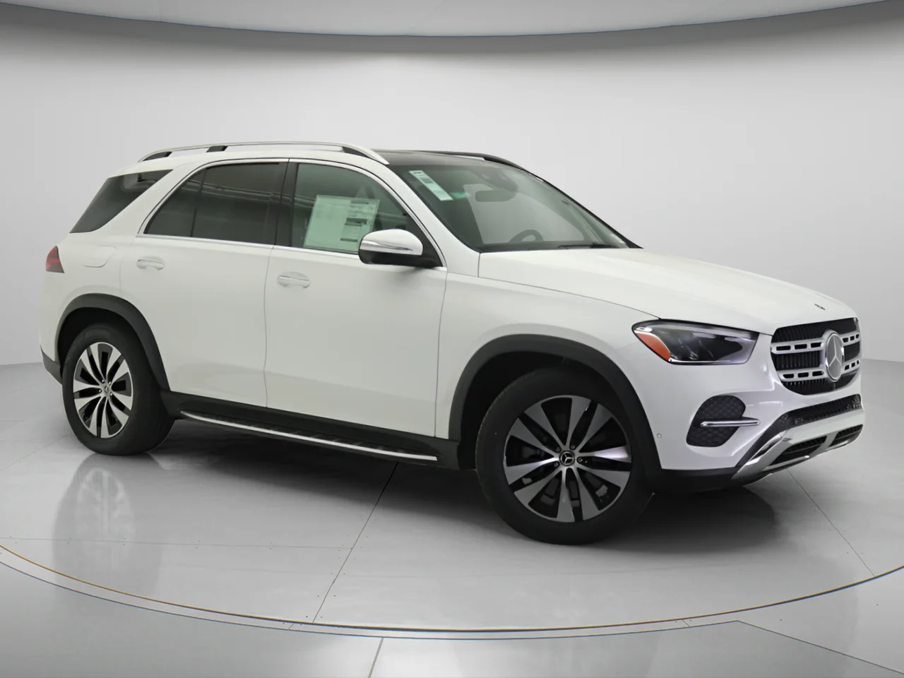 New 2026 Polar White Mercedes-Benz 450e 4MATIC® image 1