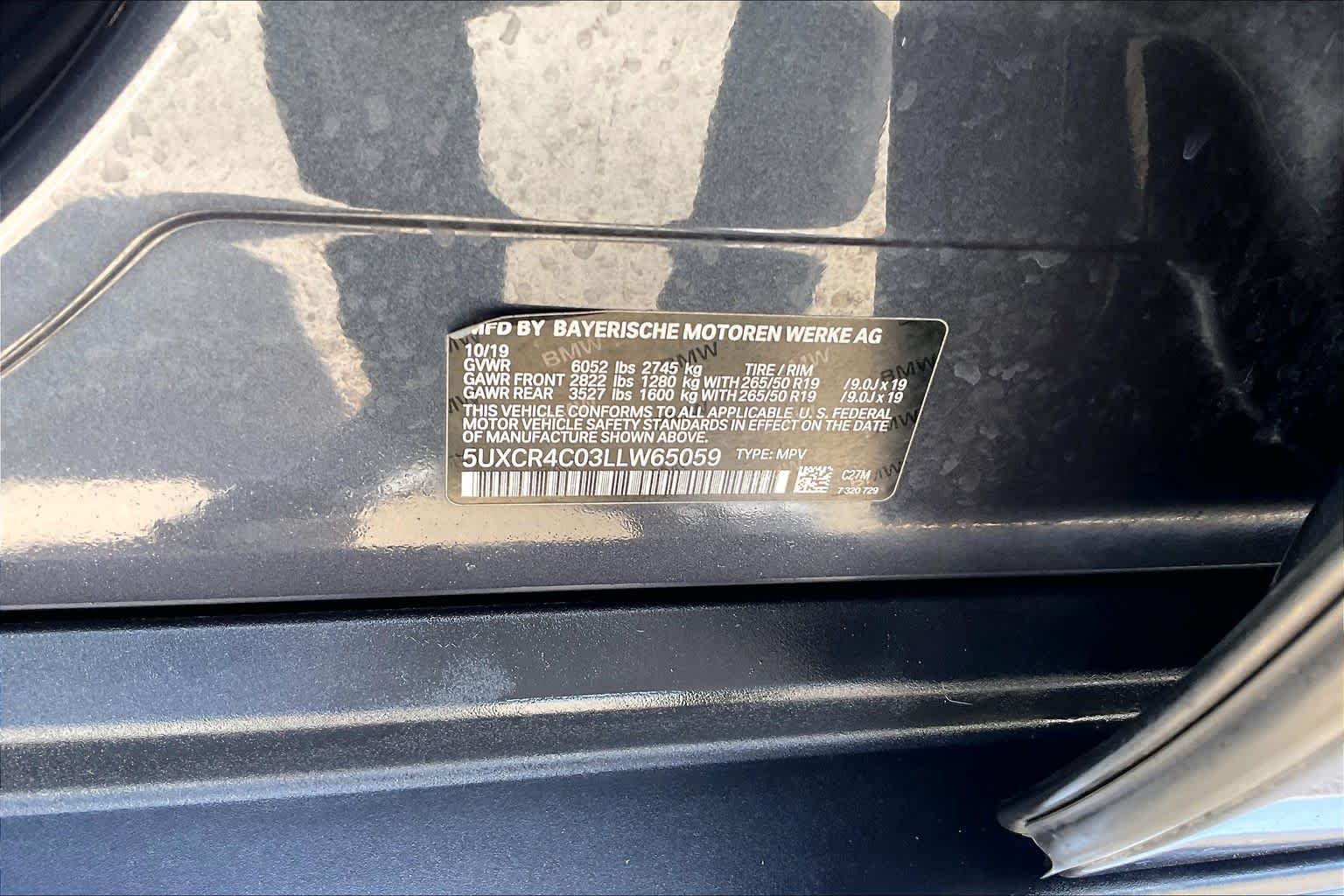 Used 2020 Arctic Gray Metallic BMW sDrive40i image 36