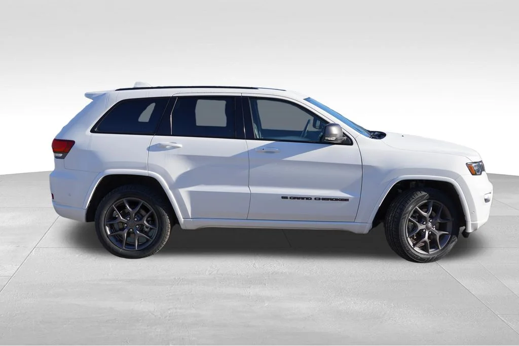 Certified Used 2021 White Jeep 80th Anniversary Edition image 3