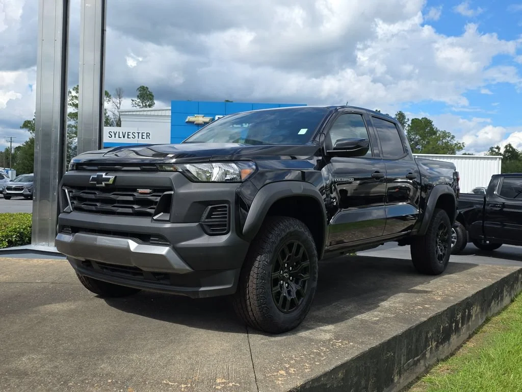 New 2026 Black Chevrolet Trail Boss image 3