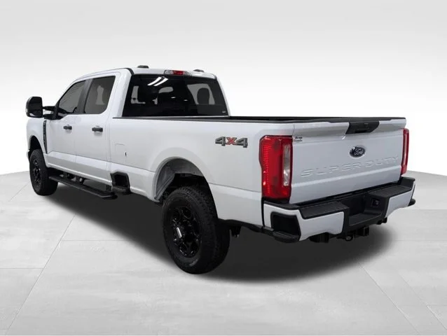 New 2026 Oxford White Ford F-250® XL image 58