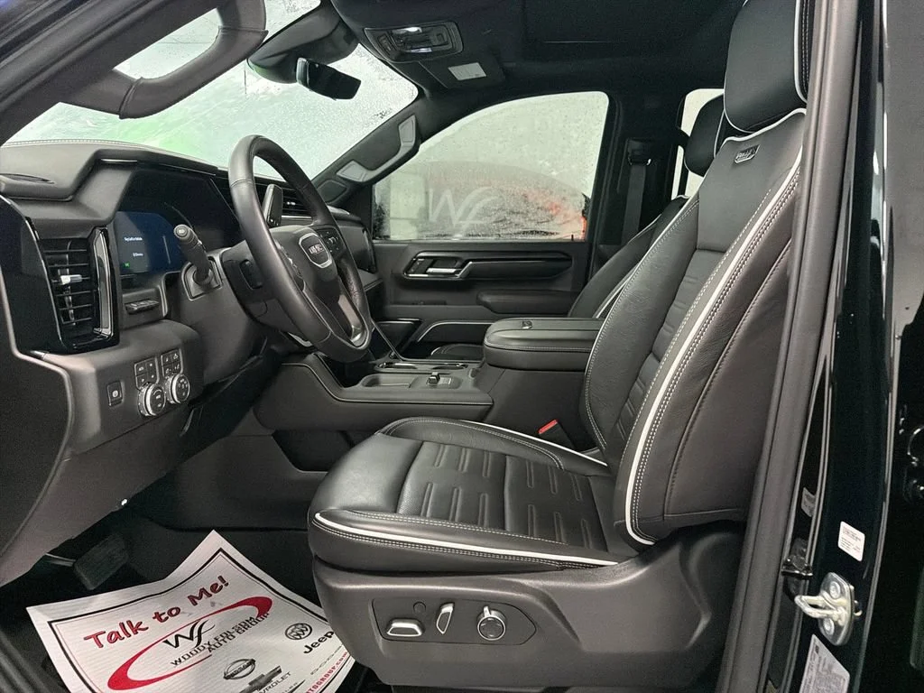 Used 2026 Onyx Black GMC AT4X image 9