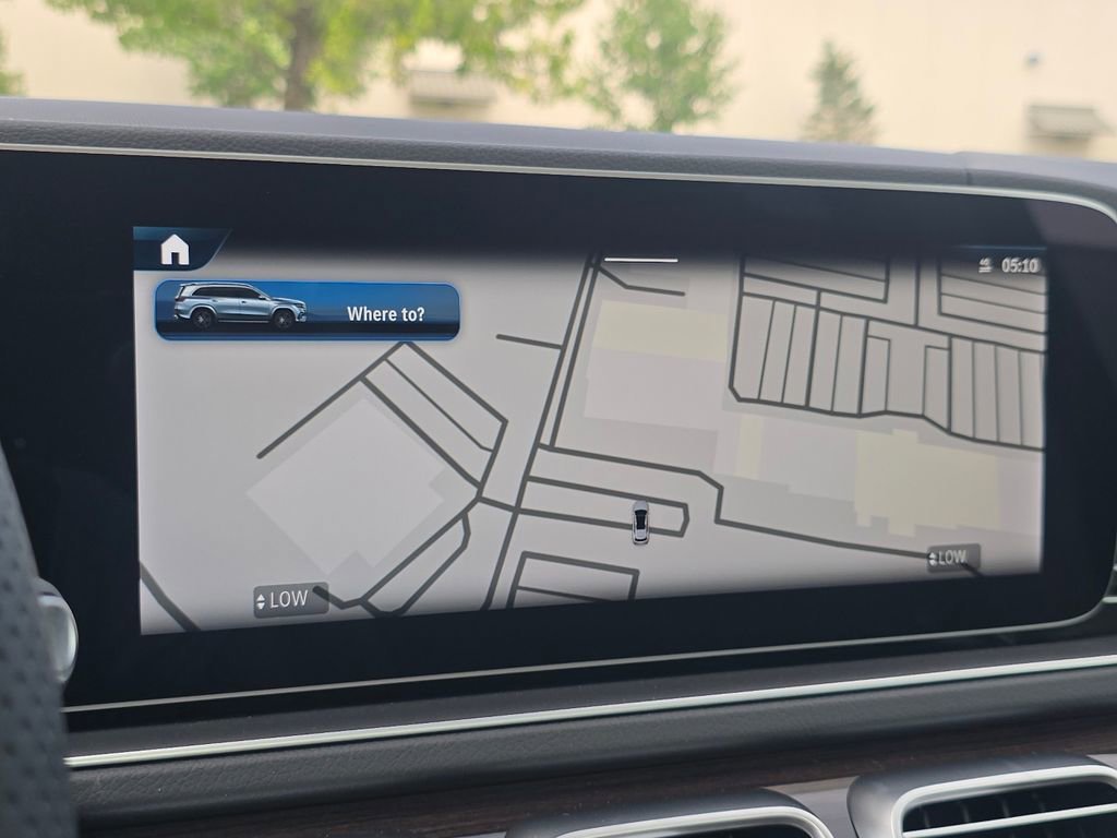 New 2026 Selenite Grey Metallic Mercedes-Benz GLS 450 image 44