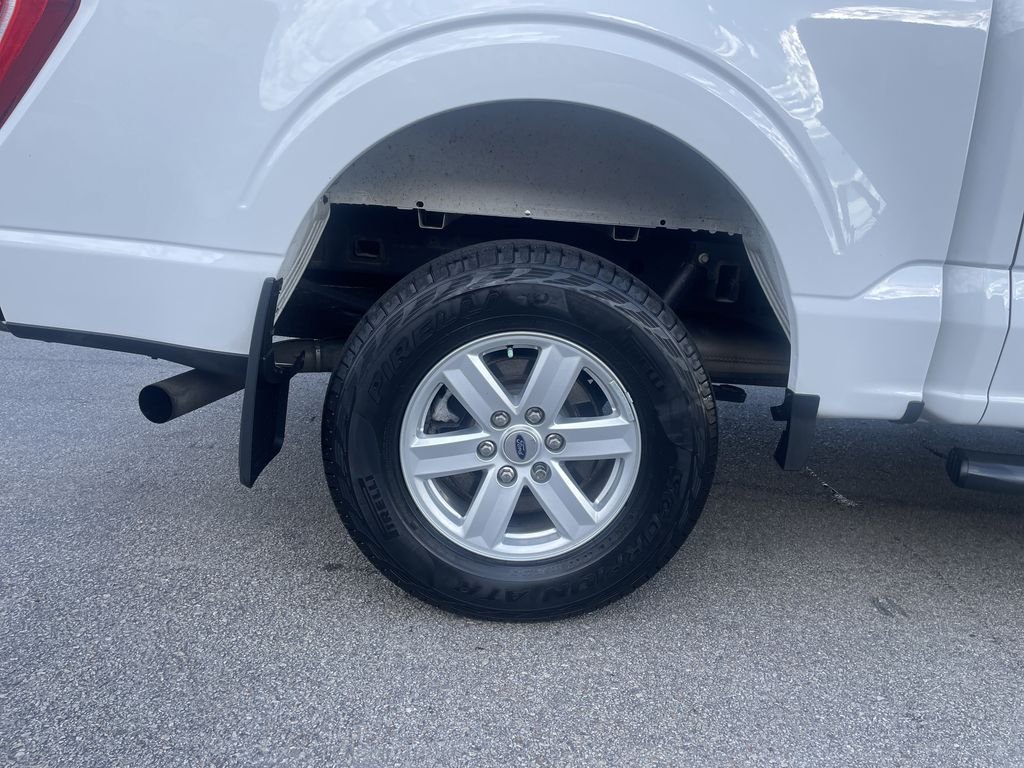 Used 2022 White Ford XL image 12