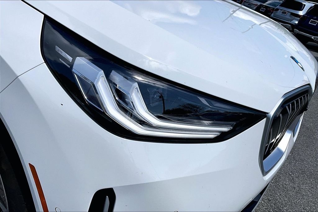 Certified Used 2026 White BMW 30 xDrive image 33
