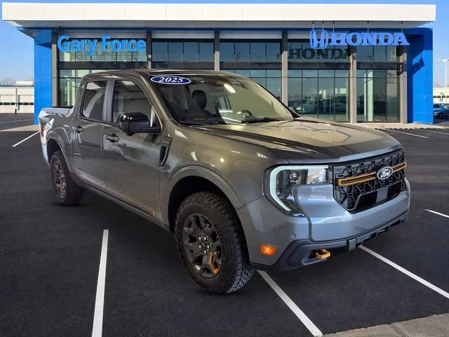 2025 Ford Maverick Tremor 4WD's photo