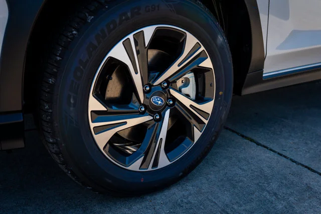 New 2026 Crystal White Pearl Subaru Premium image 14