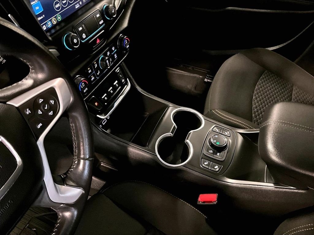 Used 2021 Black GMC SLE image 20