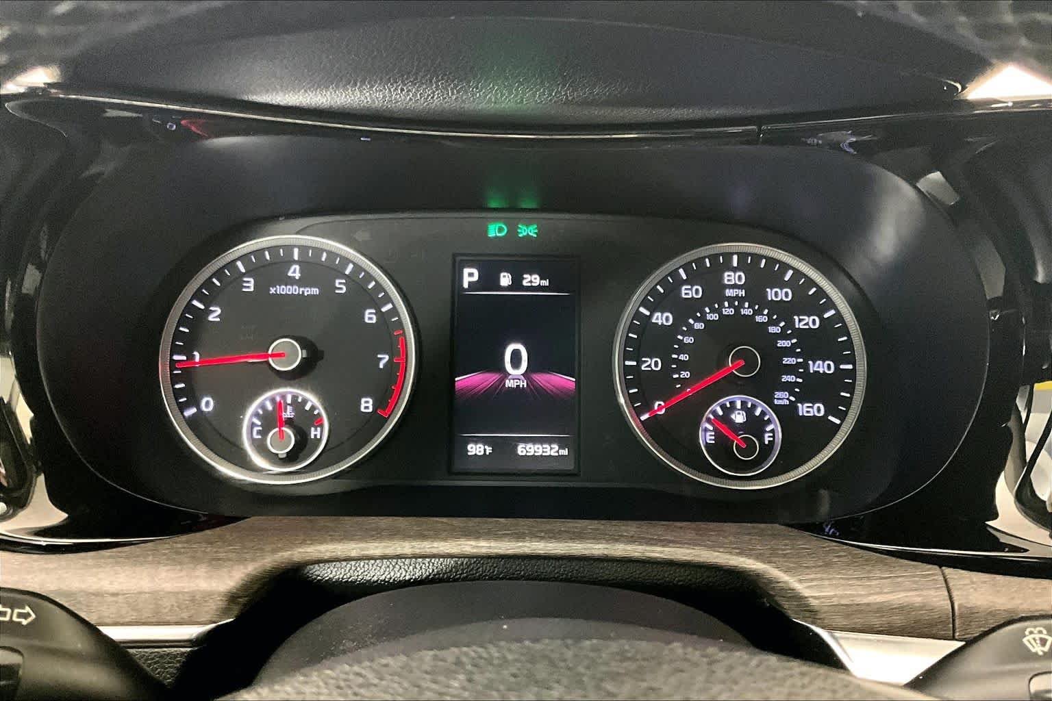 Used 2022 Glacial White Pearl Kia EX image 23