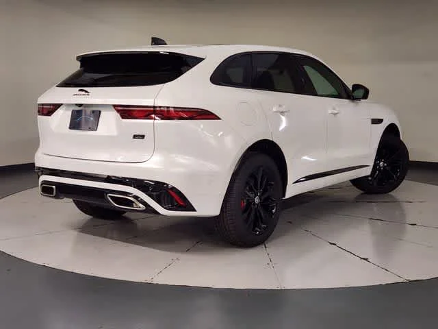 2026 Jaguar F-Pace R-Dynamic S - Photo 3