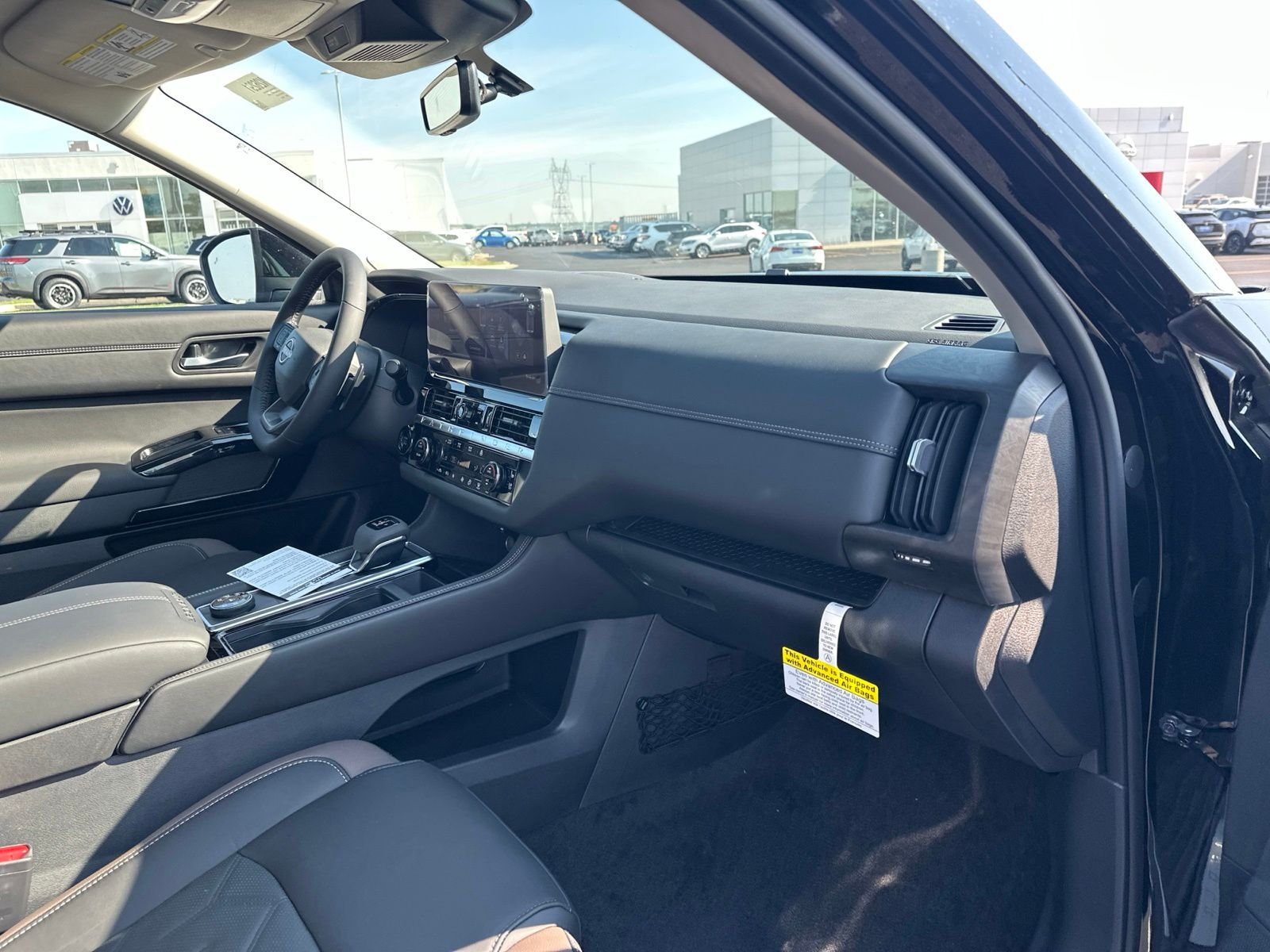 New 2026 Black Nissan Platinum image 34