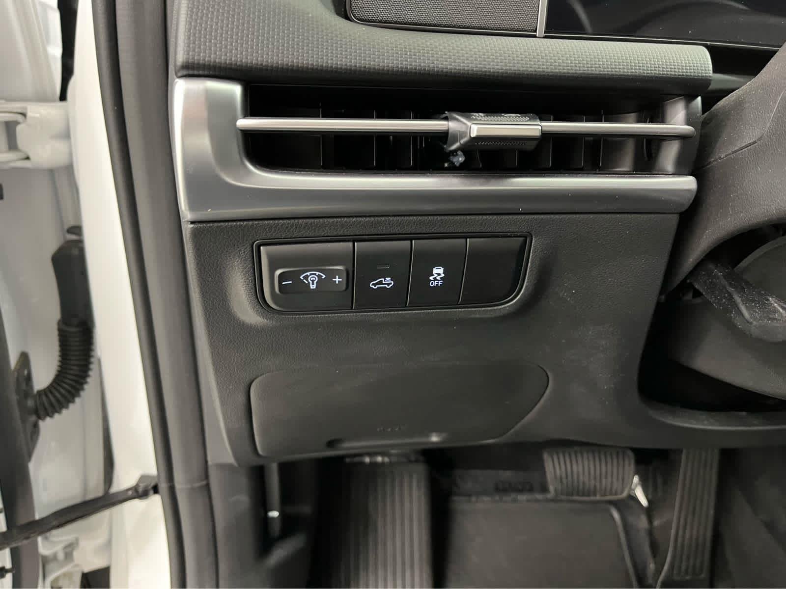 2025 Hyundai Santa Cruz SEL - Photo 15