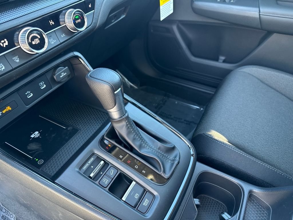 2026 Honda CR-V EX - Photo 24