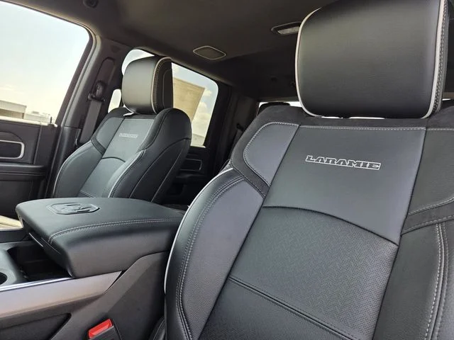 New 2026 Ceramic Gray Clear-Coat Exterior Paint RAM Laramie image 26