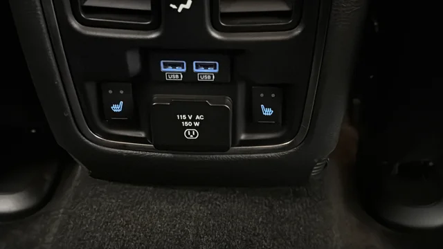 Used 2015 Brilliant Black Crystal Pearlcoat Jeep Summit image 36
