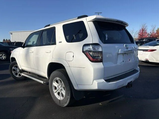 Used 2019 Super White Toyota SR5 image 11