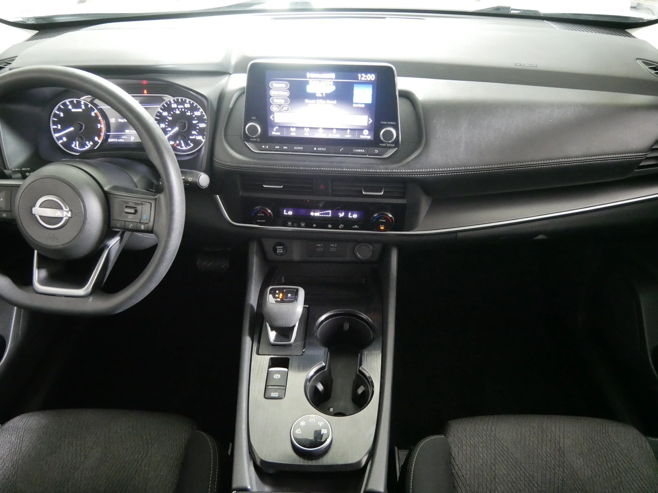 Used 2024 Brilliant Silver Metallic Nissan SV image 10