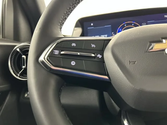 2026 Chevrolet Equinox LT - Photo 11