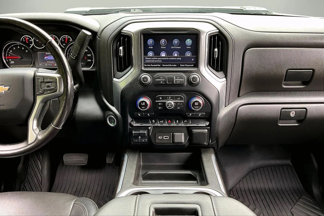 Used 2022 Silver Chevrolet LT image 12