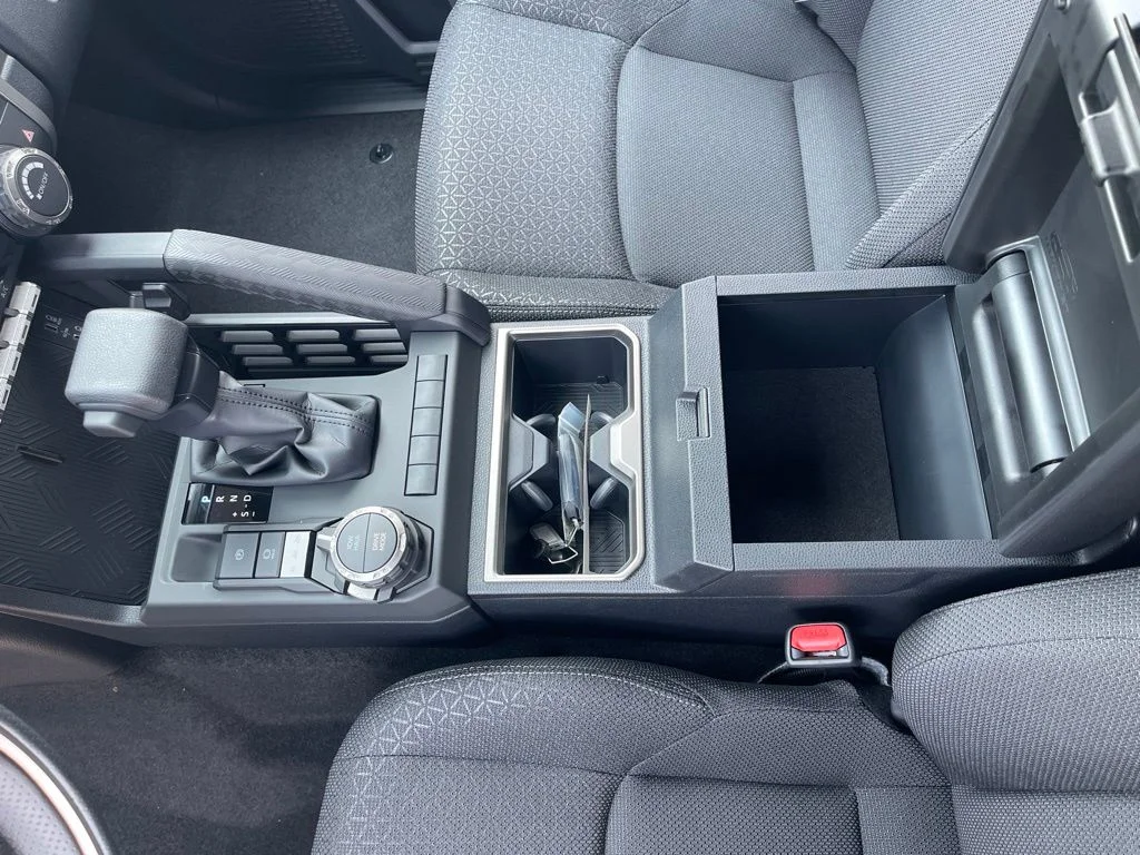 New 2026  Toyota SR5 image 25
