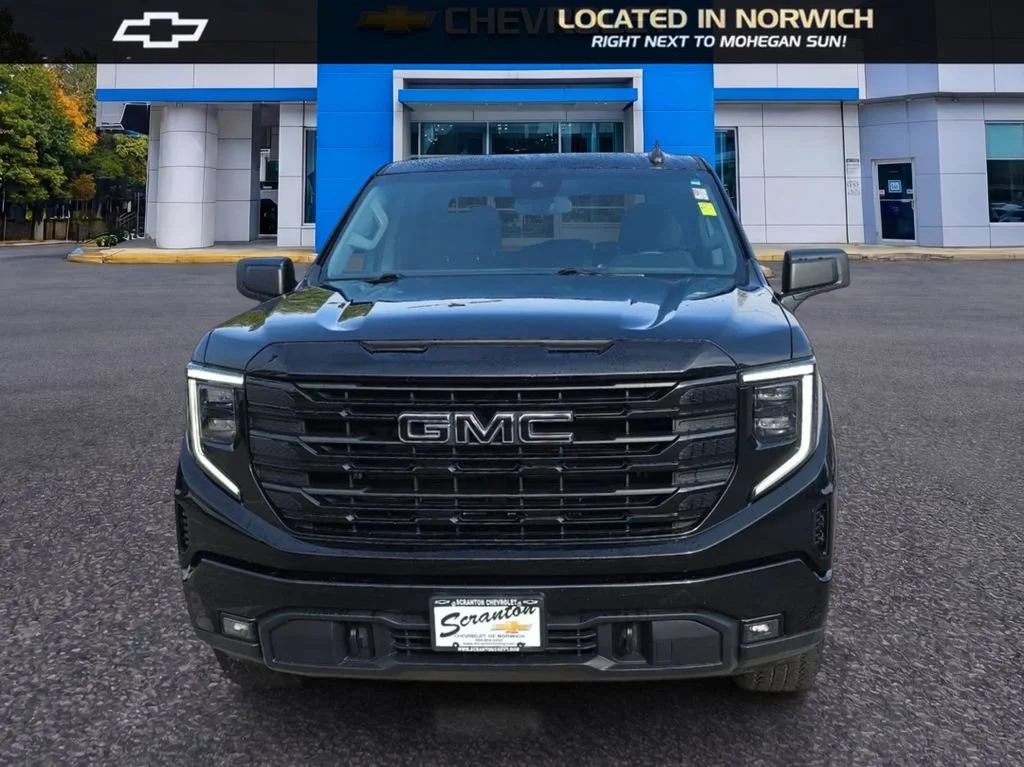 Certified Used 2022 Onyx Black GMC Elevation image 2