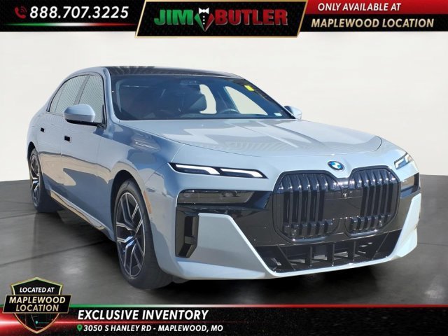 Used 2023 Gray BMW i xDrive image 5