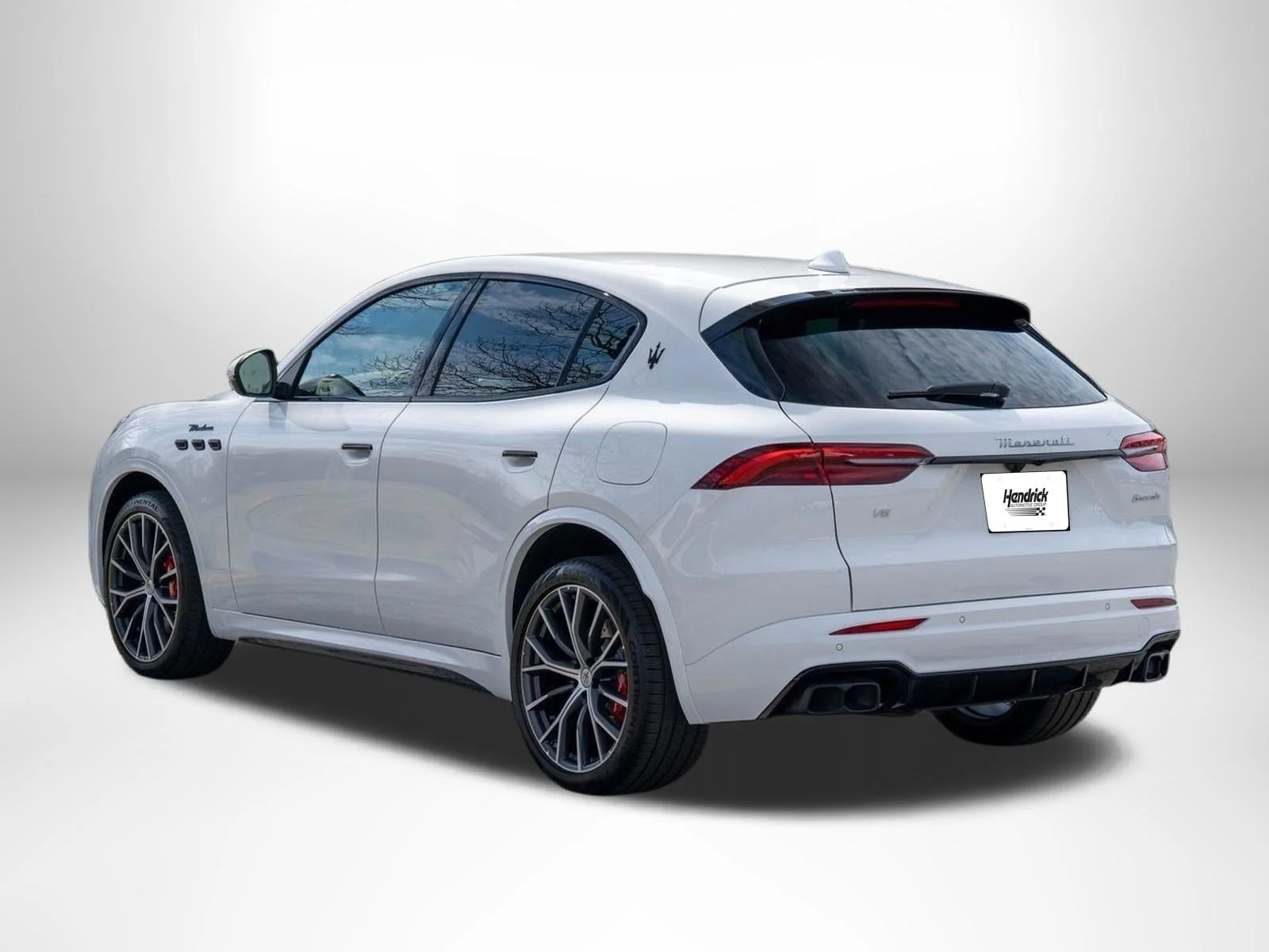 New 2026 Bianco Maserati Modena image 3