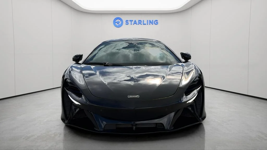 Used 2026  McLaren Spider image 15