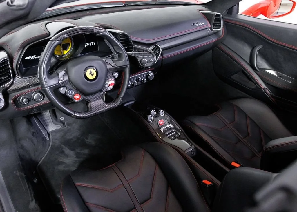Certified Used 2014 Rosso Corsa Ferrari Base image 26
