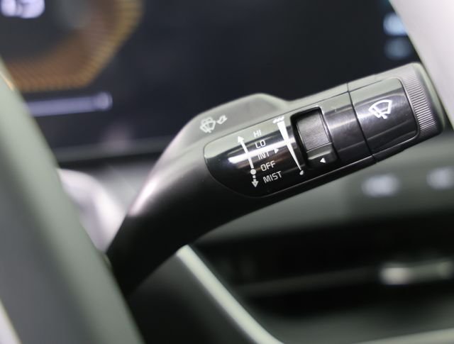 New 2025 Steel Gray Kia LXS image 19