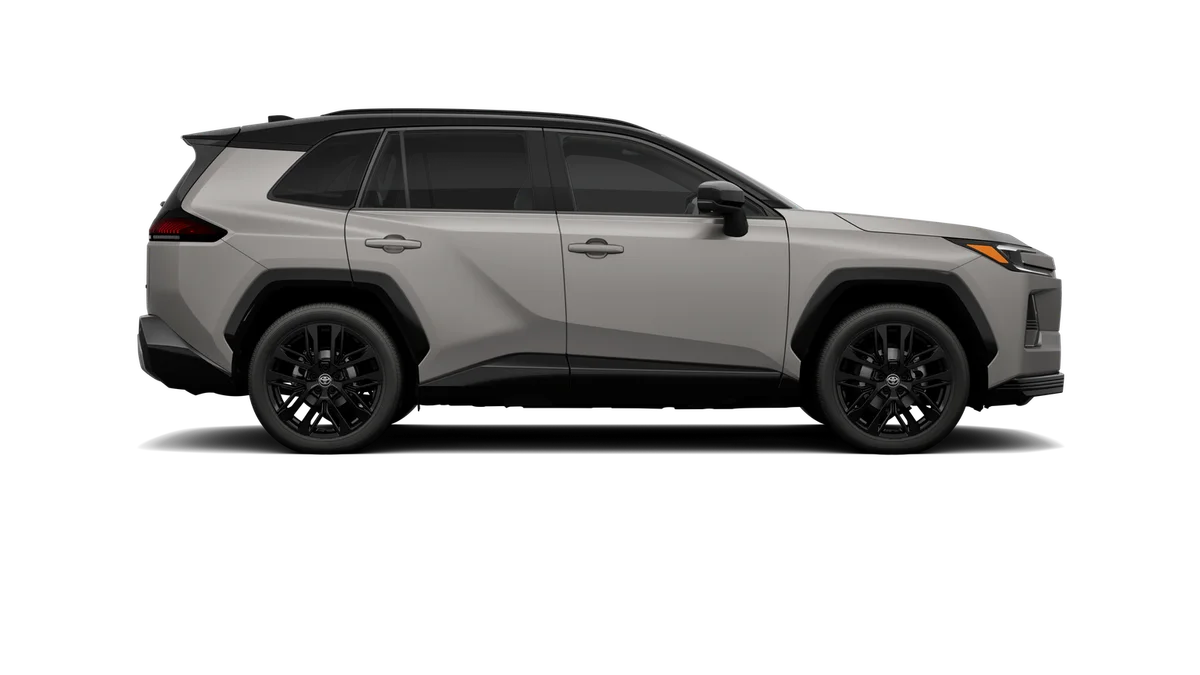 New 2026 Meteor Shower with Midnight Black Metallic roof Toyota XSE image 12