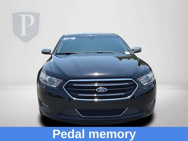 Used 2016 Black Ford Limited image 12