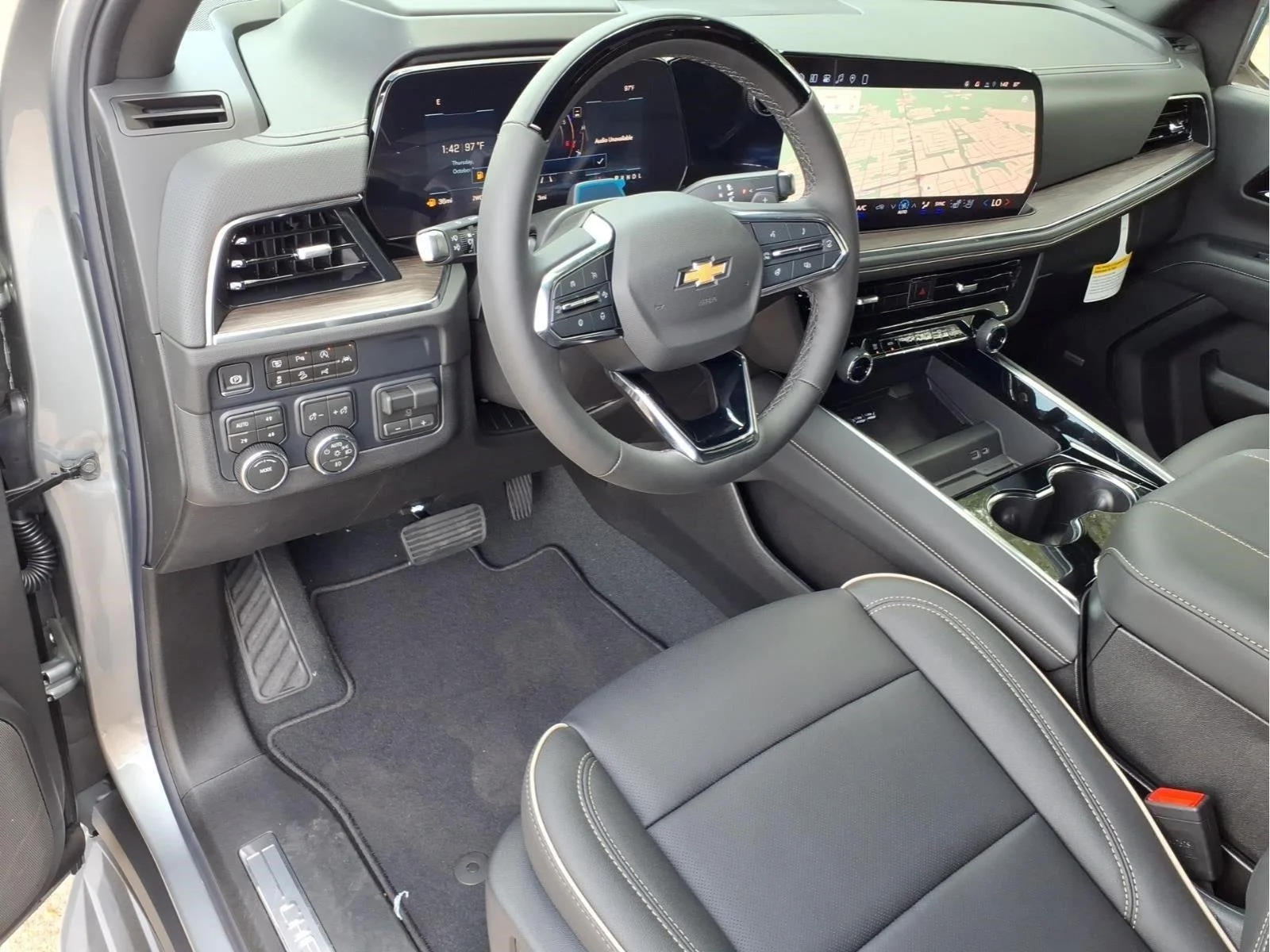 New 2027 Sterling Gray Metallic Chevrolet Premier image 17