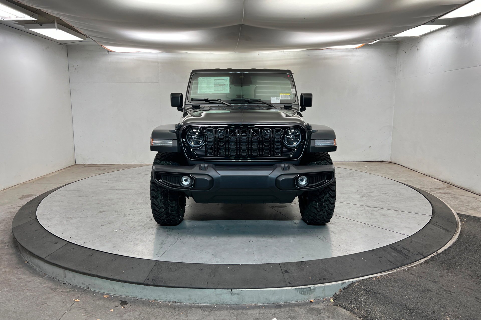 New 2026 Granite Crystal Metallic Clear-Coat Exterior Paint Jeep Willys image 9