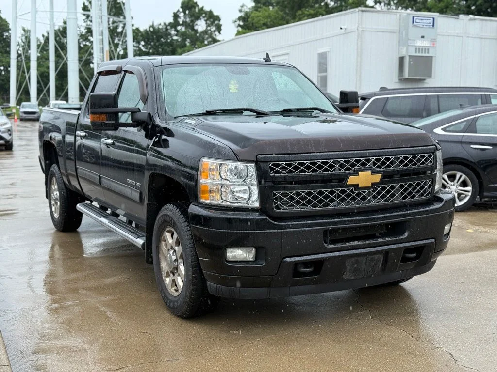 Used 2012 Black Chevrolet LTZ image 4