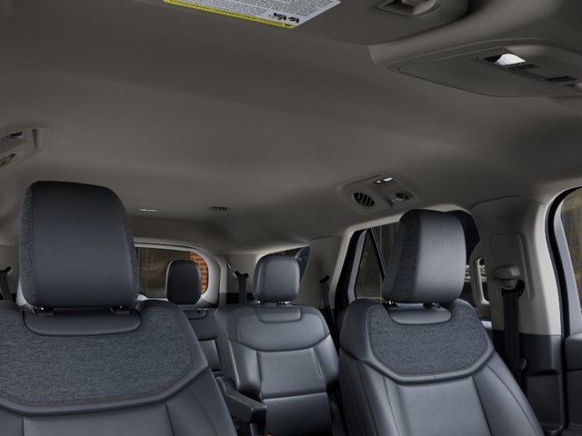 New 2027 Vapor Blue Metallic Ford Active image 45