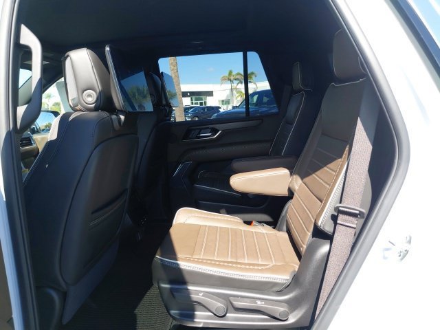 New 2026 Glacier White Tricoat GMC Denali Ultimate image 15
