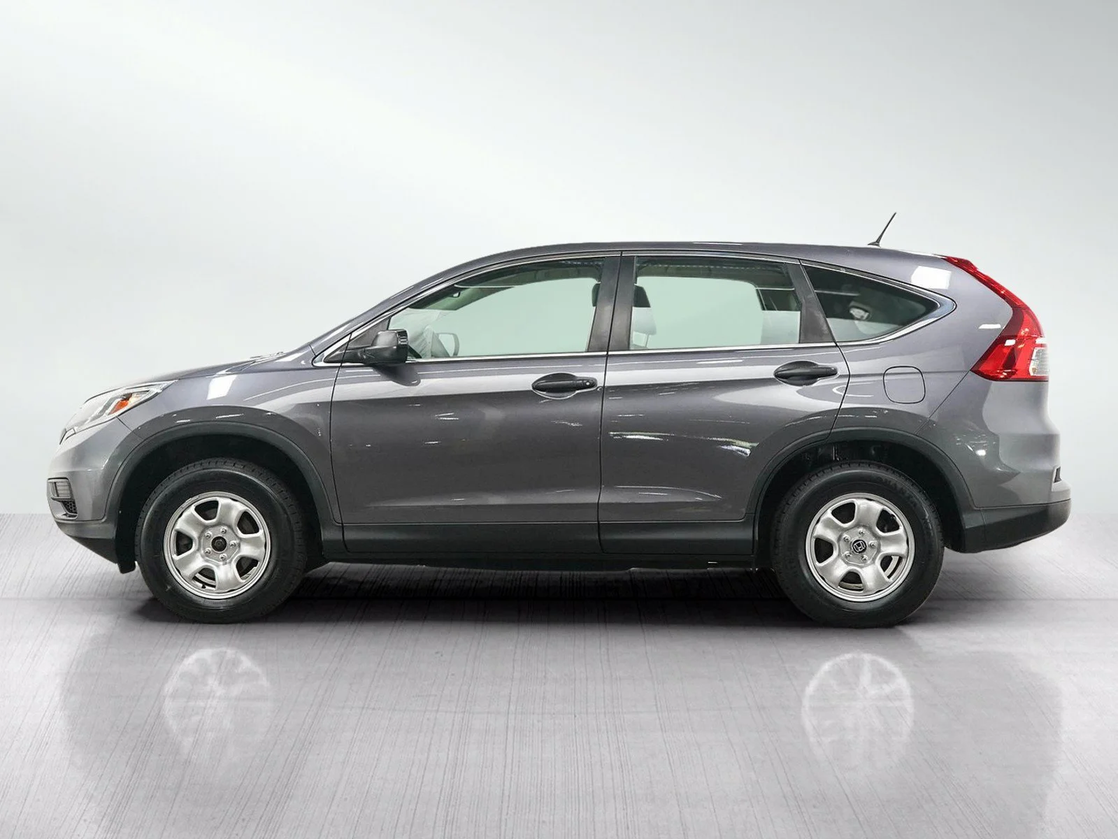 Used 2015 Honda CR-V LX with VIN 5J6RM4H39FL132676 for sale in Burnsville, Minnesota